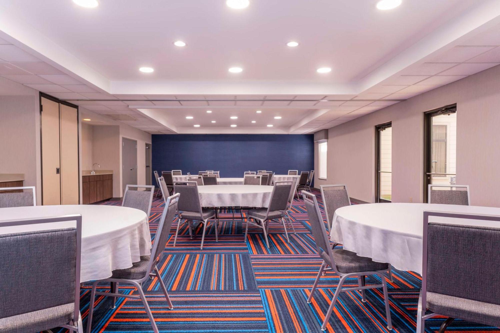 Hampton Inn & Suites St. Louis-Chesterfield Zewnętrze zdjęcie