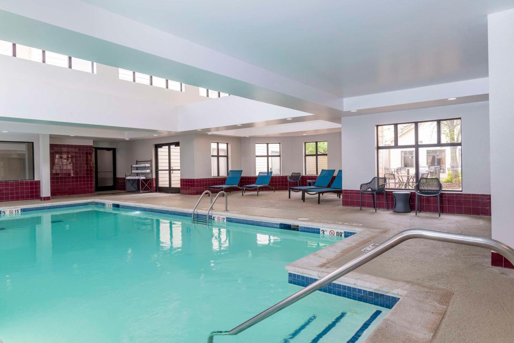 Hampton Inn & Suites St. Louis-Chesterfield Zewnętrze zdjęcie